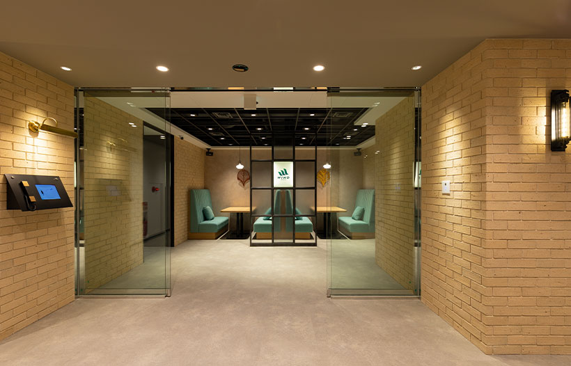 WIND BASE横浜西口